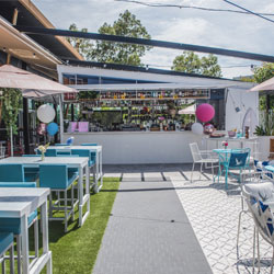 Spots to eat outdoors in the Hills Sydney